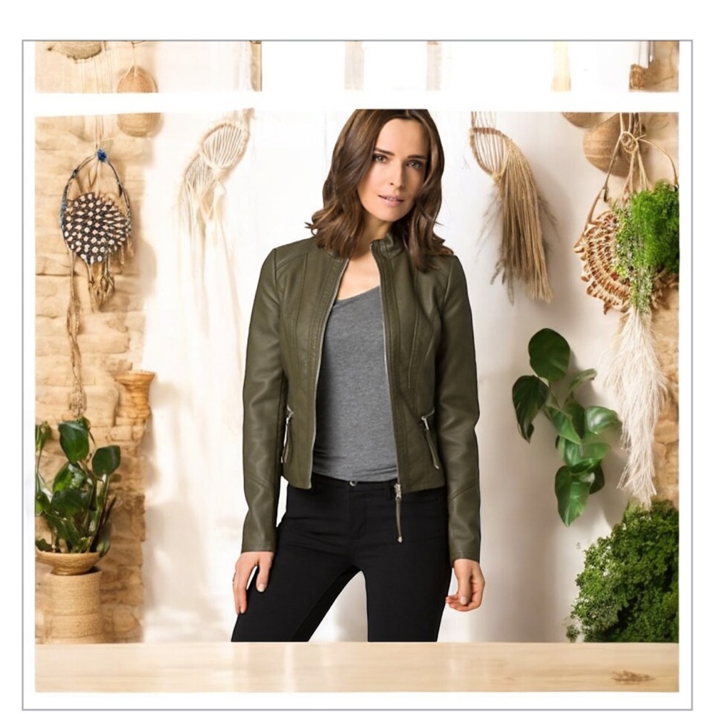 Le Chateau Taupe Distress Vegan Leather Jacket SZ Sm - Zipper-rivet detail Soft 